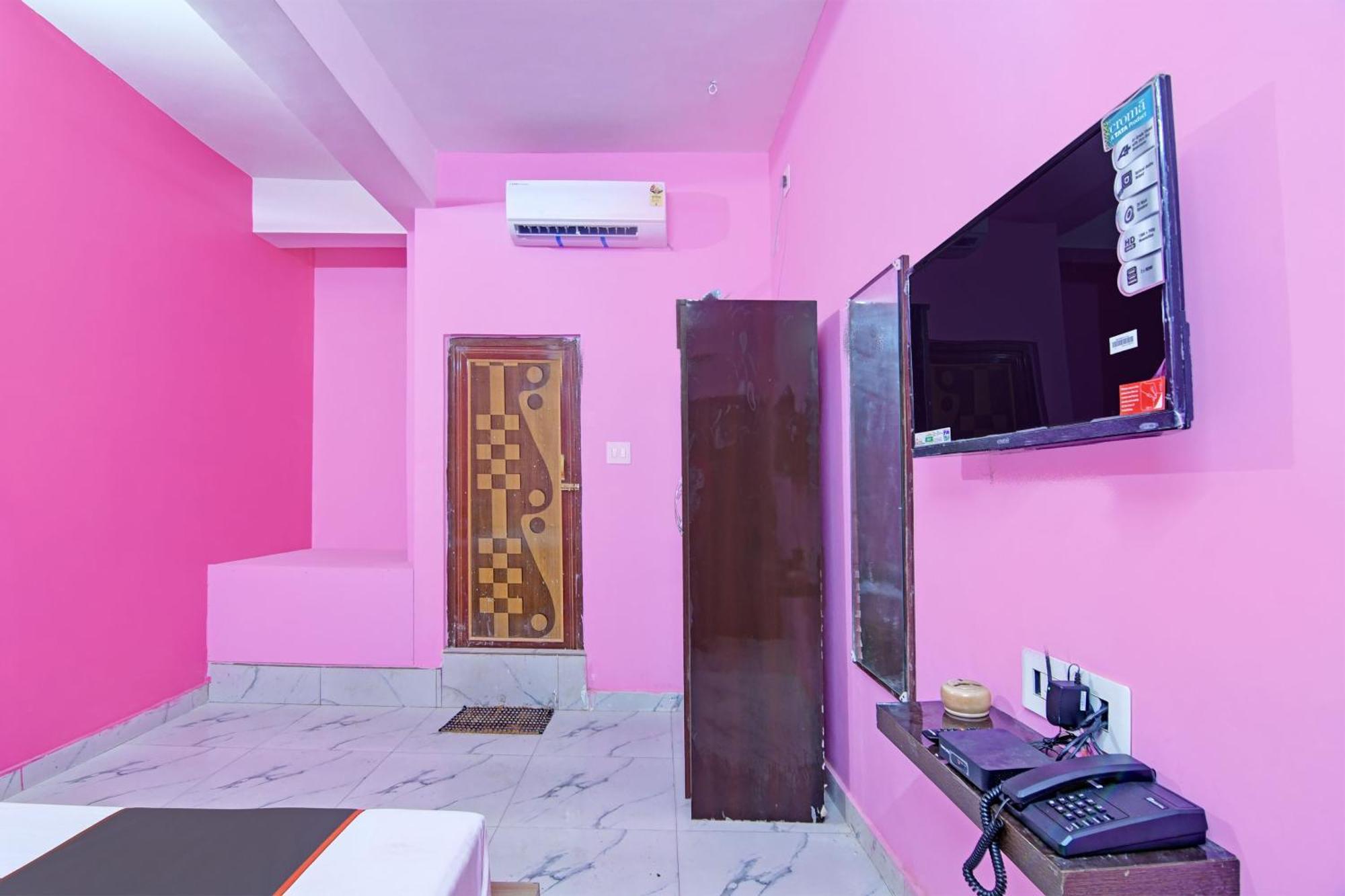 Hotel Collection O Shyamali 3*